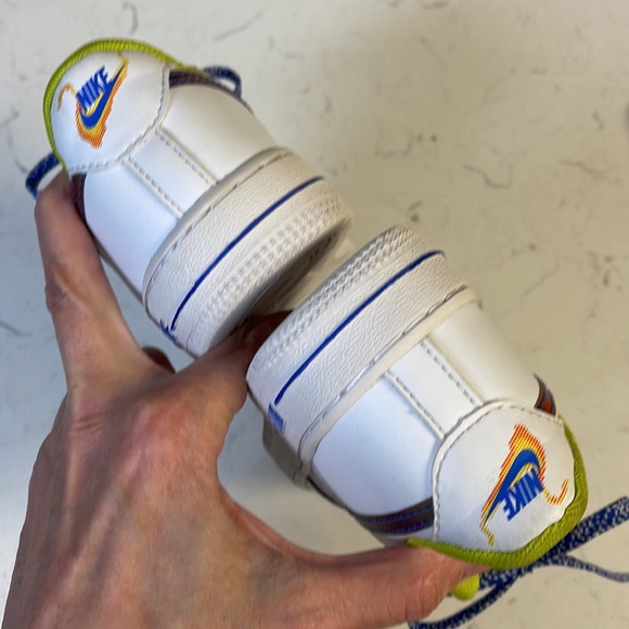 Nike Air Force 1 LV8 "Phygital" Grade School Boys' Shoe Size 1Y (DQ7770-100) - Picture 6 of 17